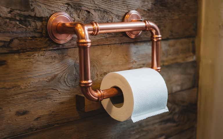 20 Toilet Paper Holder Ideas to Elevate Your Bathroom’s Style